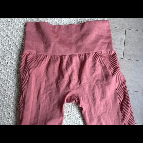 Set Active x OUAI Melrose Place Sculptflex Leggings - Picture 3 of 8